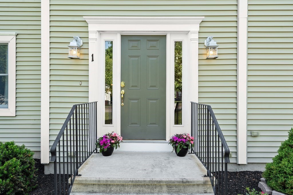 1 Bridle Path Auburn, MA 01501 - Photo 2 of 21