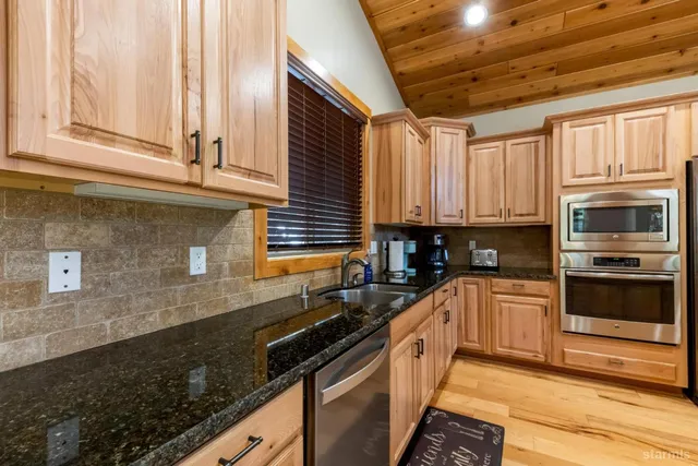 $1,177,000 | 1852 Haidas Circle, South Lake Tahoe, CA 96150