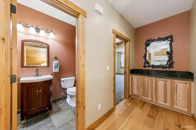 $1,177,000 | 1852 Haidas Circle, South Lake Tahoe, CA 96150