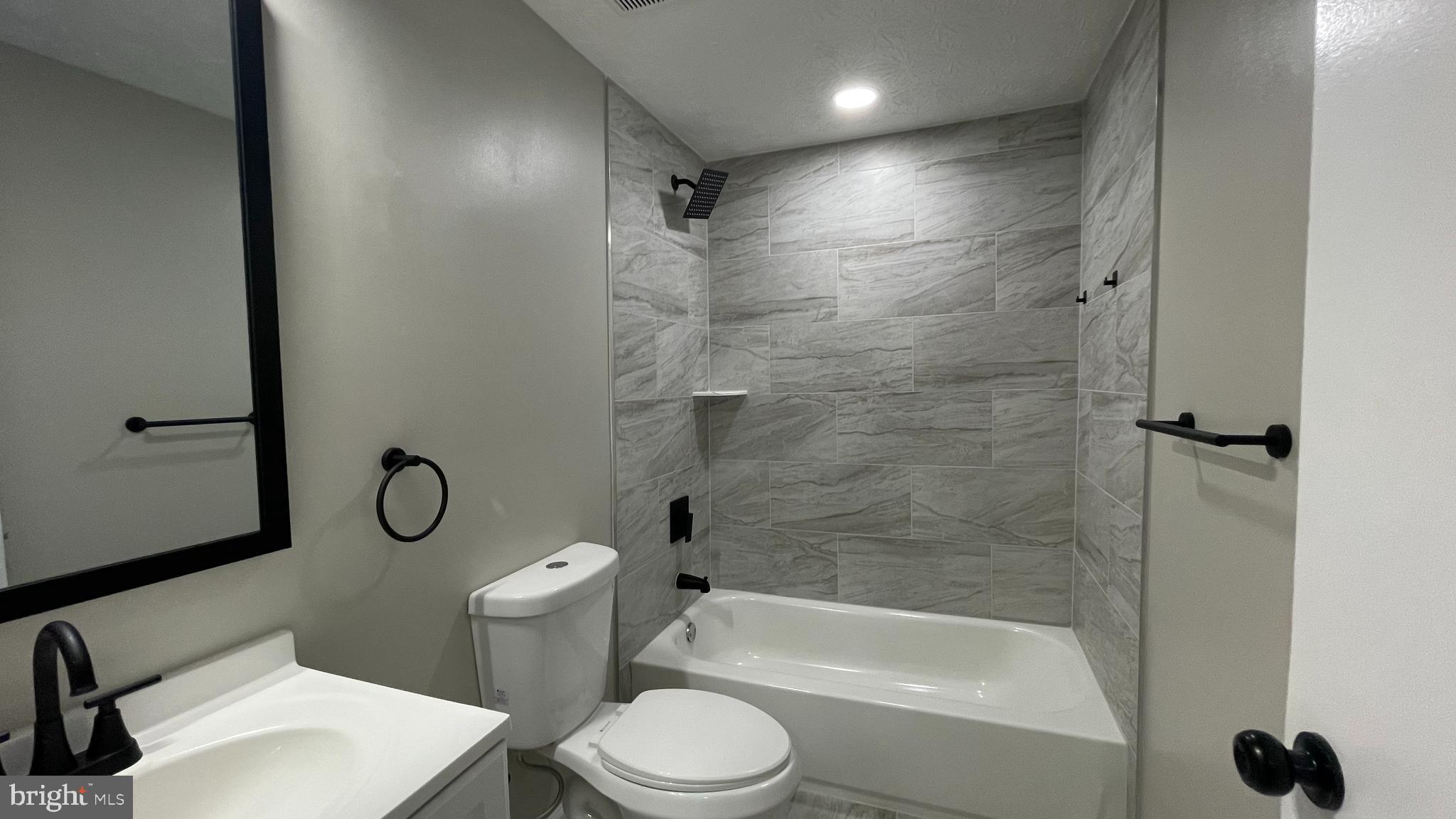 2127 Allendale Road Baltimore, MD 21216 - Photo 14 of 18