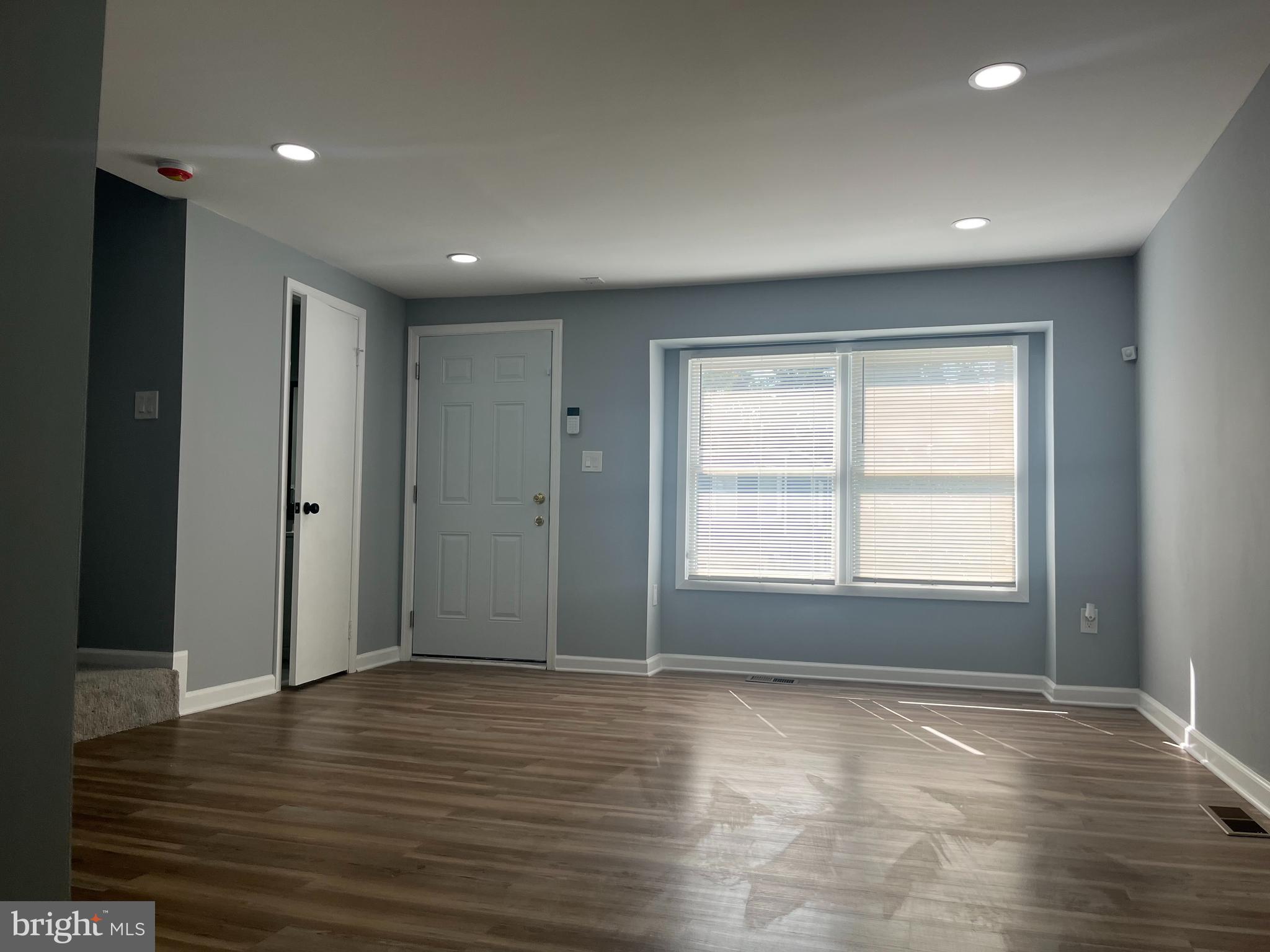 2127 Allendale Road Baltimore, MD 21216 - Photo 2 of 18