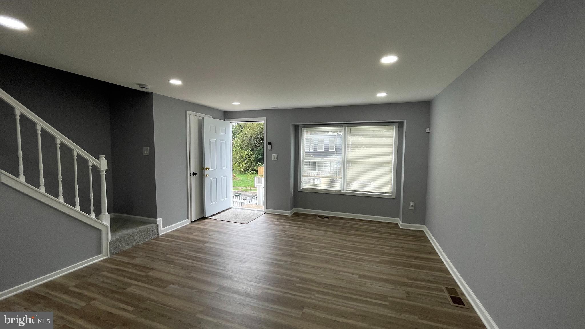 2127 Allendale Road Baltimore, MD 21216 - Photo 5 of 18