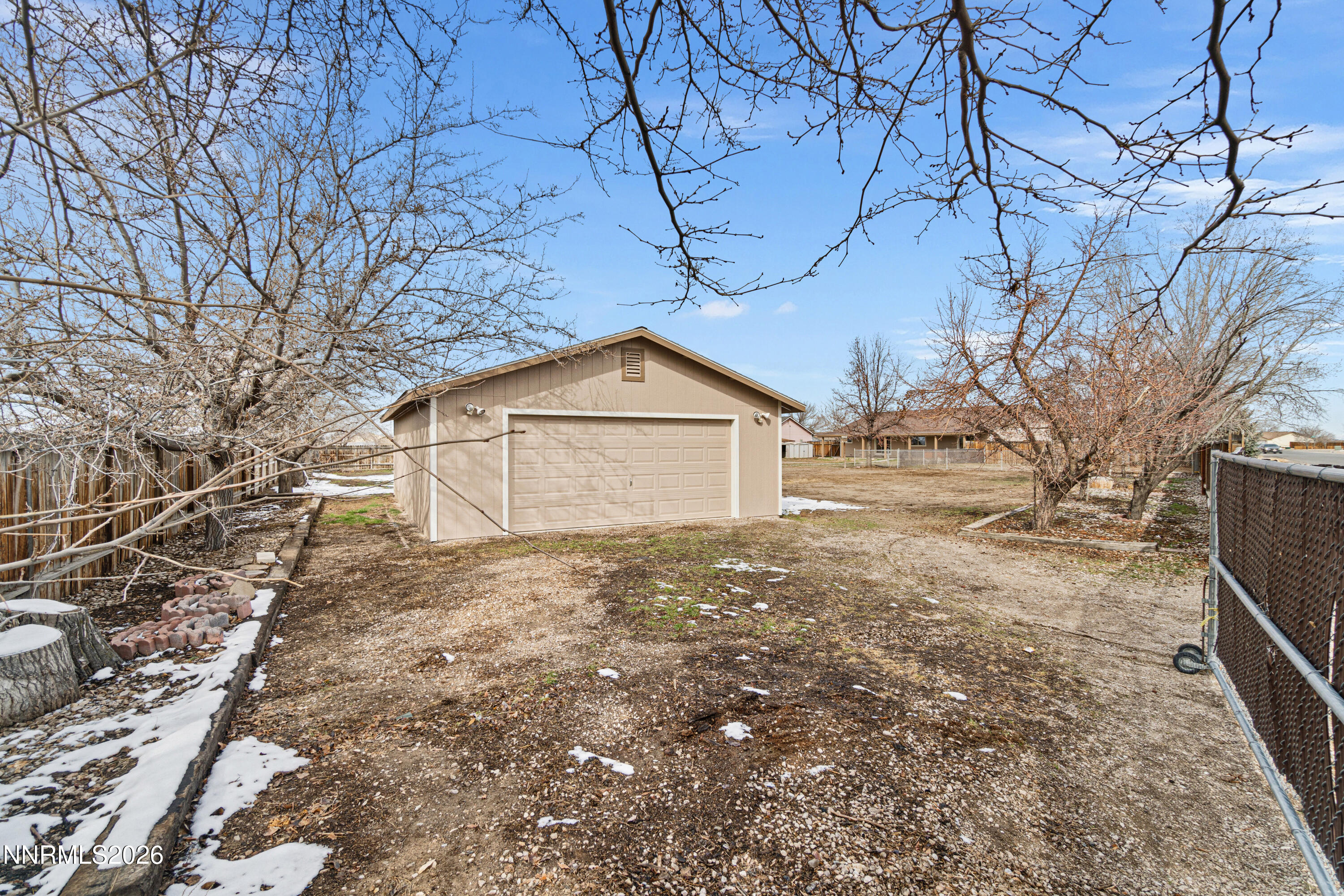 4015 Raven Drive Fallon, NV 89406 - Photo 26 of 29 a house view with a yard