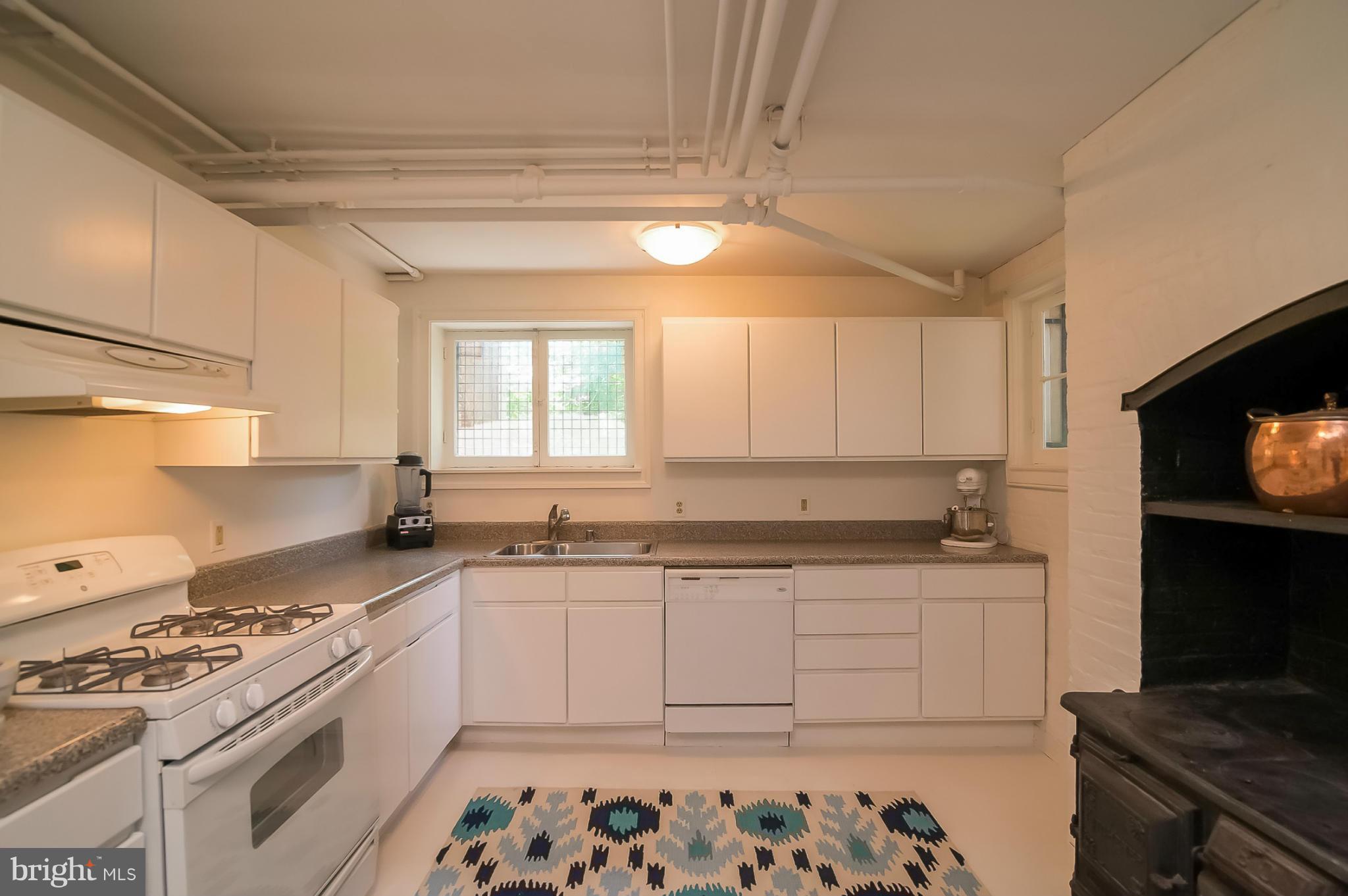 5 Club Road Baltimore, MD 21210 - Photo 24 of 30 Second Kitchen