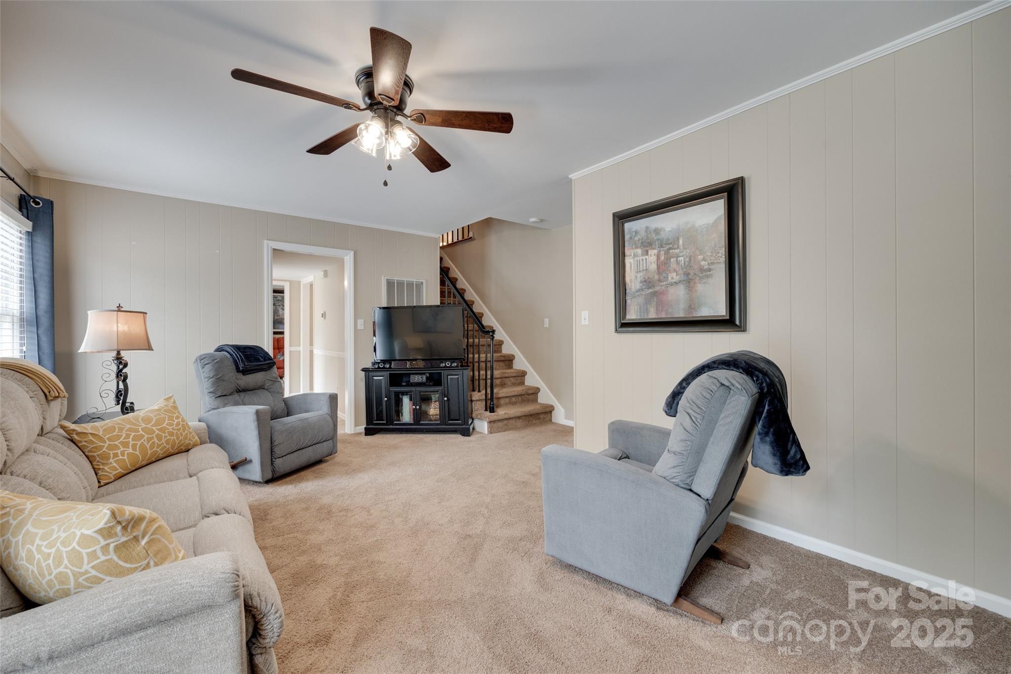 8525 Castlekeep Road, Unit 26 Charlotte, NC 28226 - Photo 15 of 36 Gallery Image 15