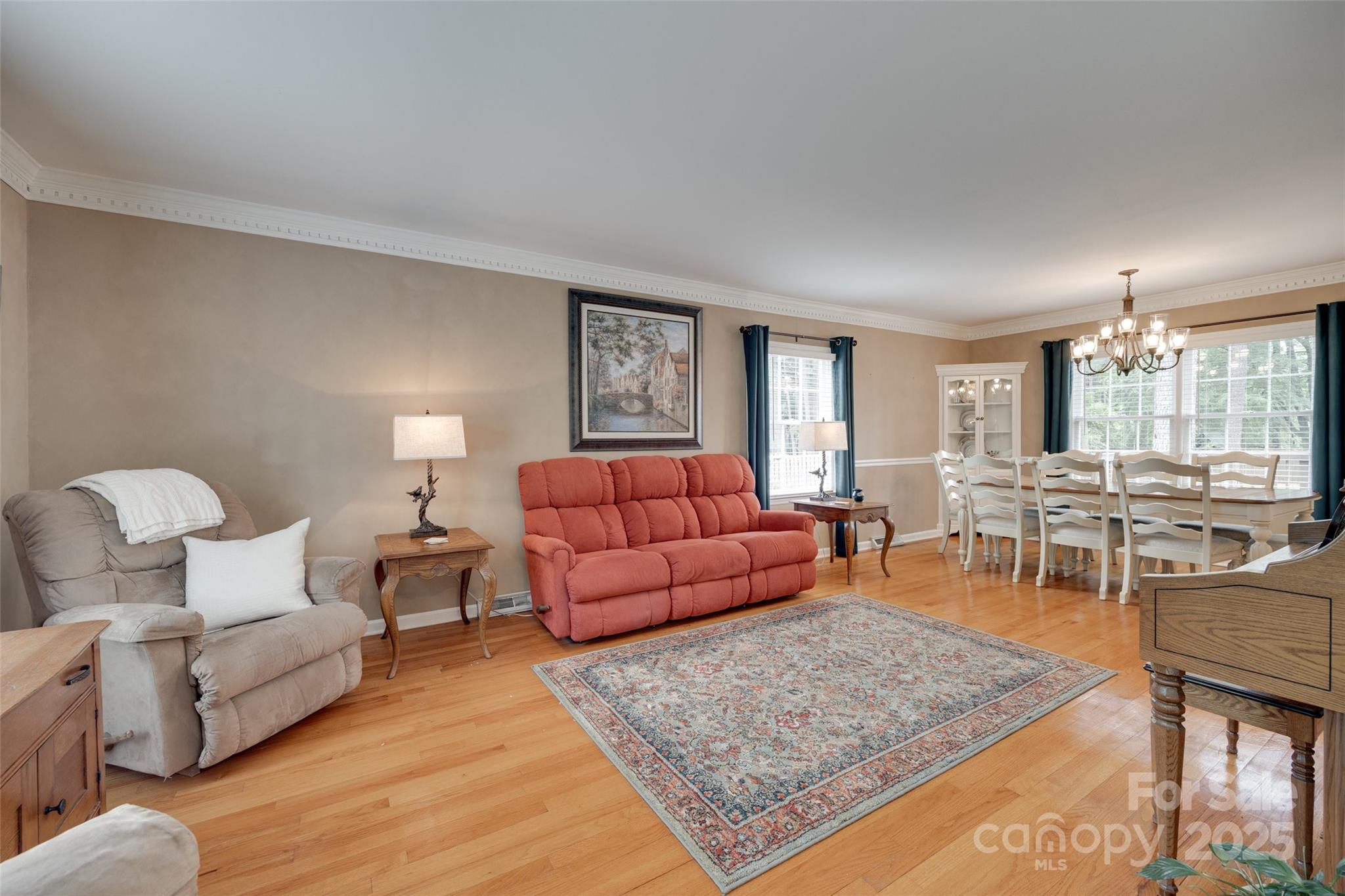 8525 Castlekeep Road, Unit 26 Charlotte, NC 28226 - Photo 5 of 36 Gallery Image 5