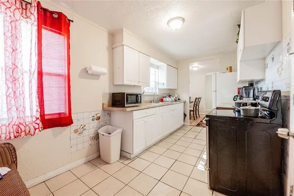 $190,000 | 1048 Roselle Avenue, Lakeland, FL 33805