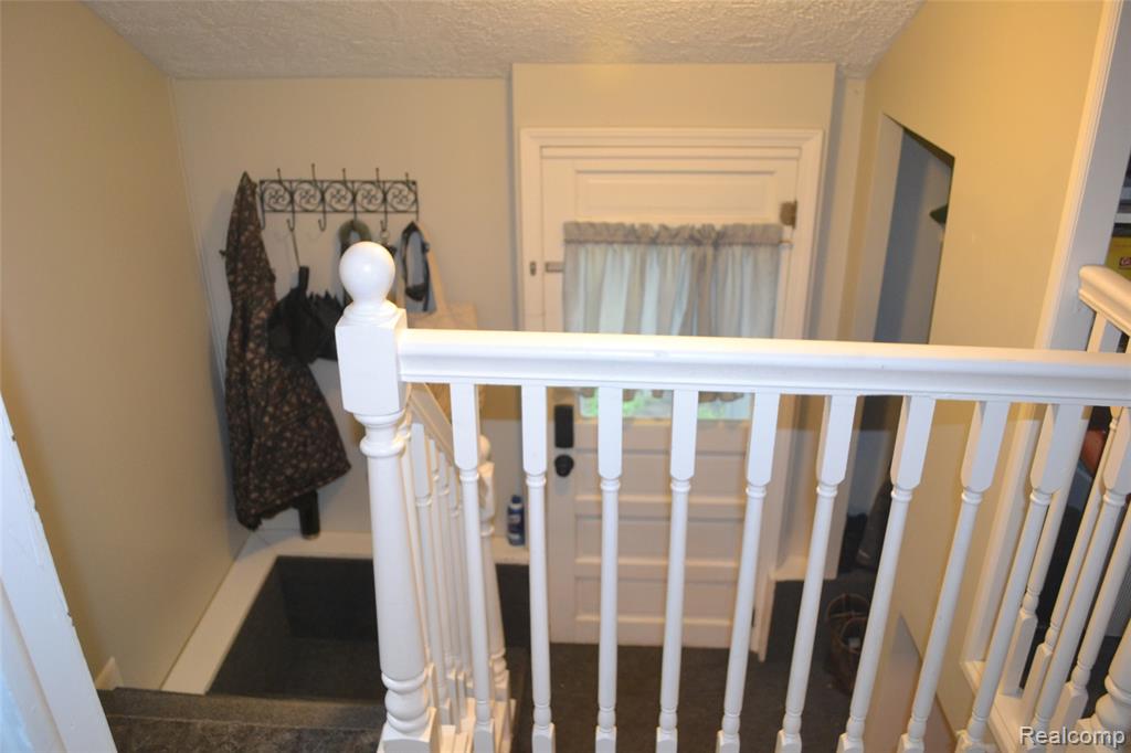 5244 Oleksyn Road Flint, MI 48504 - Photo 22 of 32