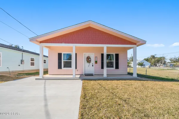 $275,000 | 523 Spring Avenue, Panama City, FL 32401