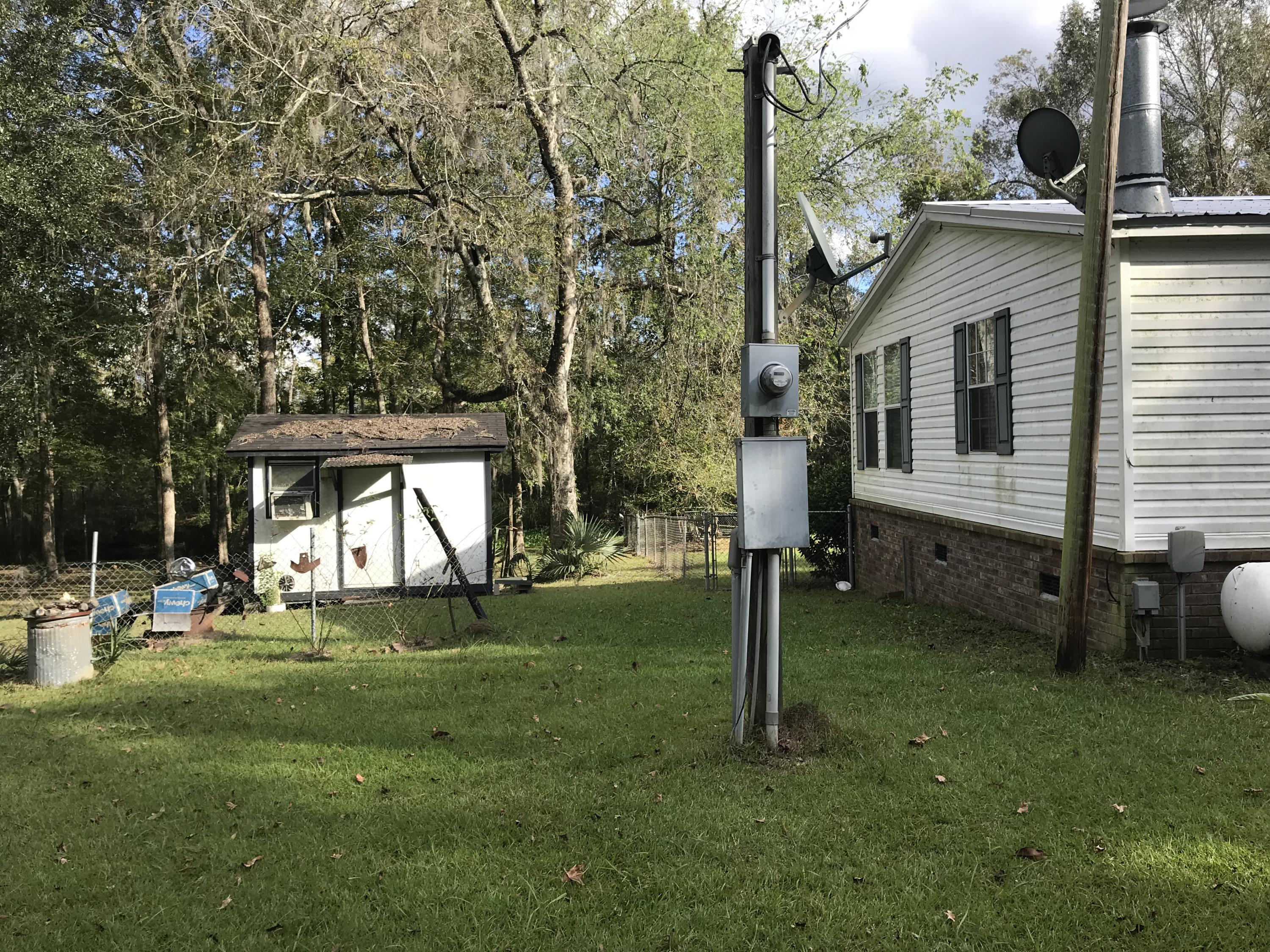 10 Crumley Road Walterboro, SC 29488 - Photo 4 of 30 2017-11-01 15.46.59