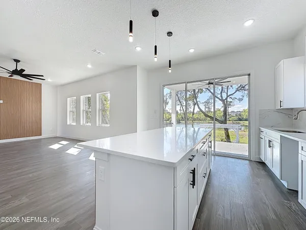 $3,999 | 2121 Broadwater Drive, Jacksonville, FL 32225