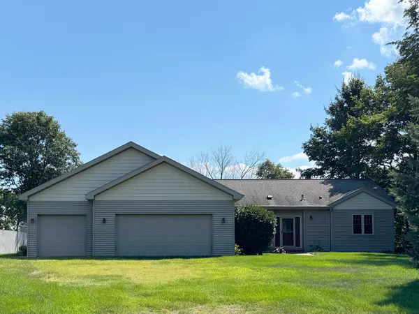 $599,900 | 44205 Conifer Street, Aitkin, MN 56431