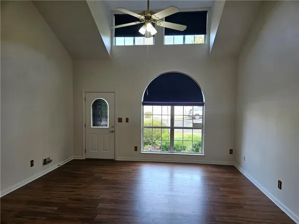 $2,000 | 301 Malcolm Court, Monroeville, PA 15146
