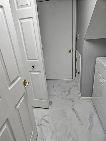 $2,000 | 301 Malcolm Court, Monroeville, PA 15146