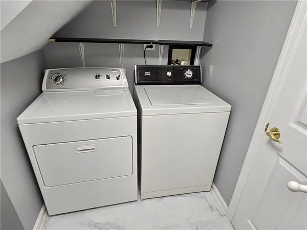 $2,000 | 301 Malcolm Court, Monroeville, PA 15146