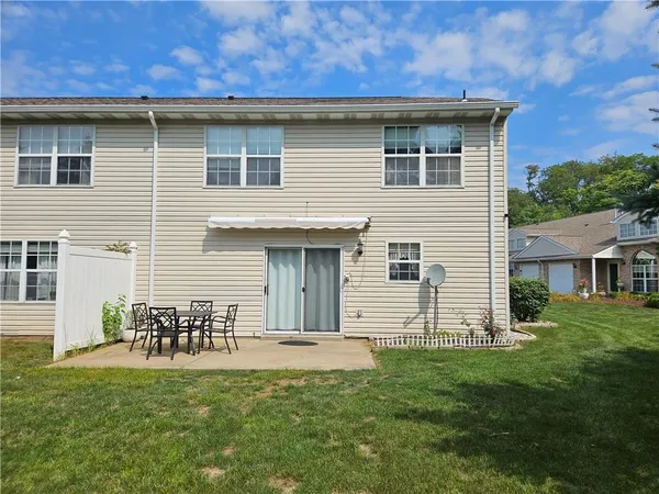 $2,000 | 301 Malcolm Court, Monroeville, PA 15146