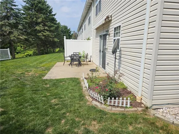 $2,000 | 301 Malcolm Court, Monroeville, PA 15146