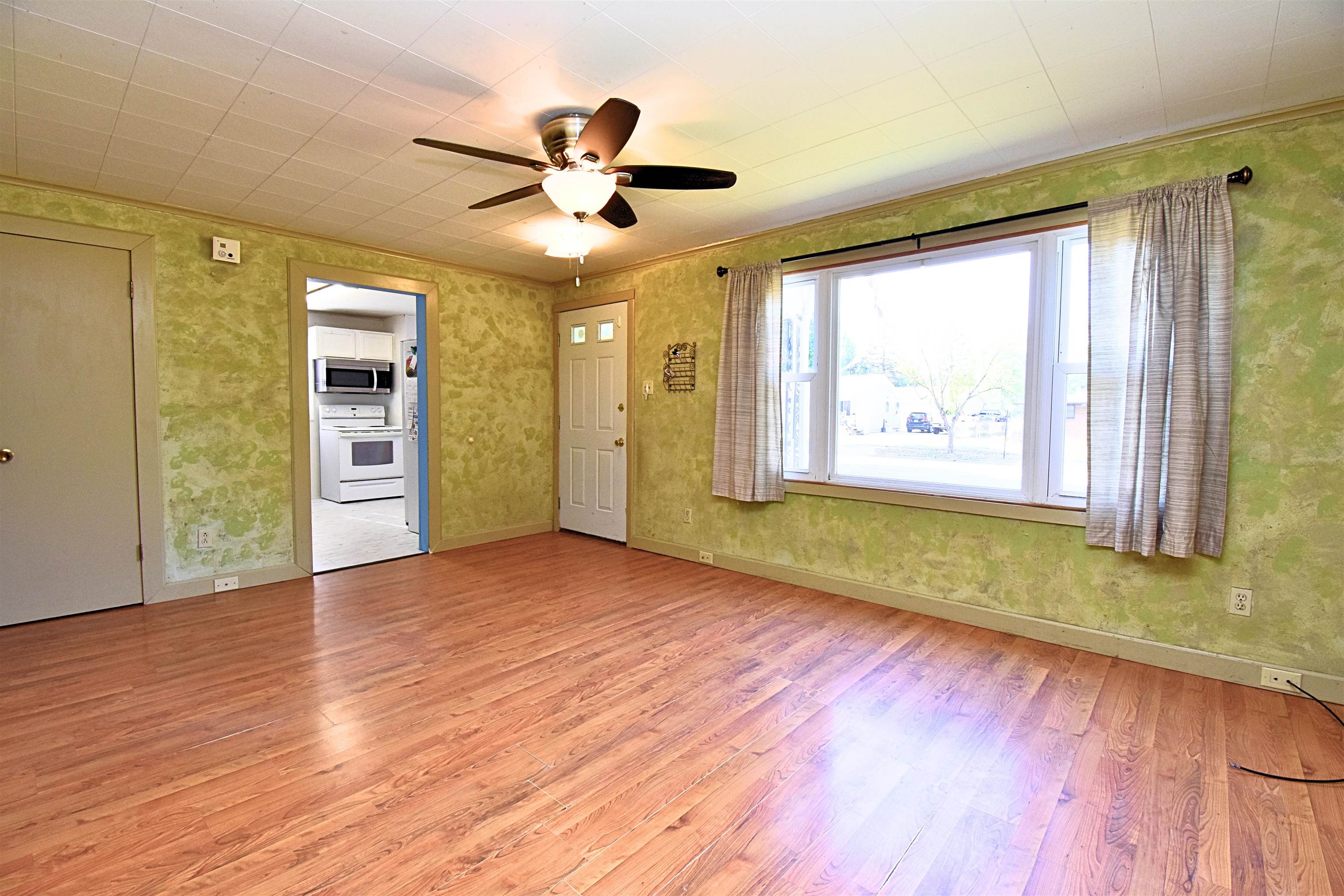 2610 Rodd Street Midland, MI 48640 - Photo 4 of 16 Gallery Image 4
