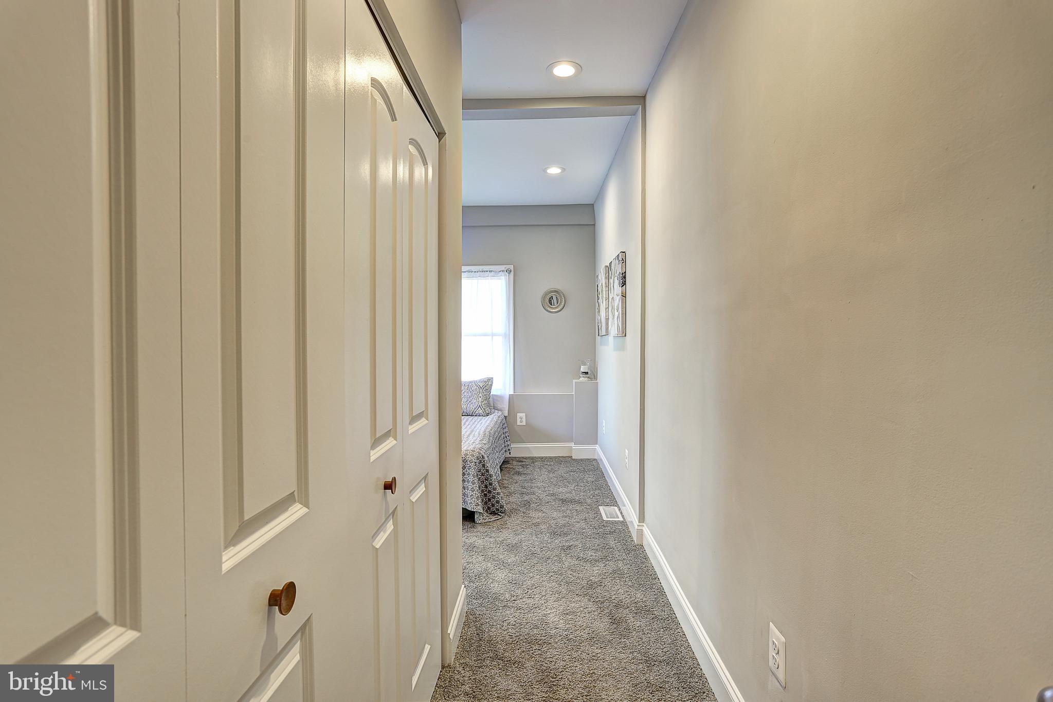 203 West Edgevale Road Baltimore, MD 21225 - Photo 14 of 26