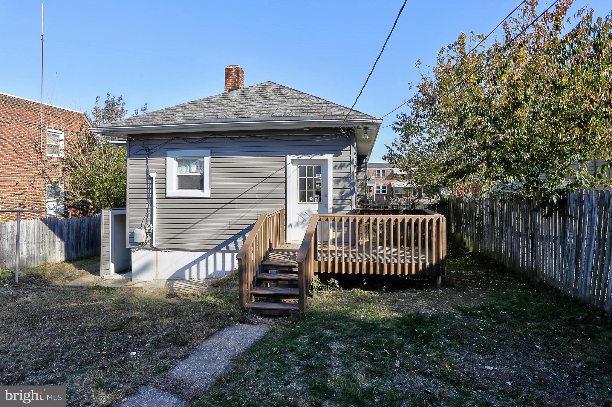 203 West Edgevale Road Baltimore, MD 21225 - Photo 20 of 26 back deck