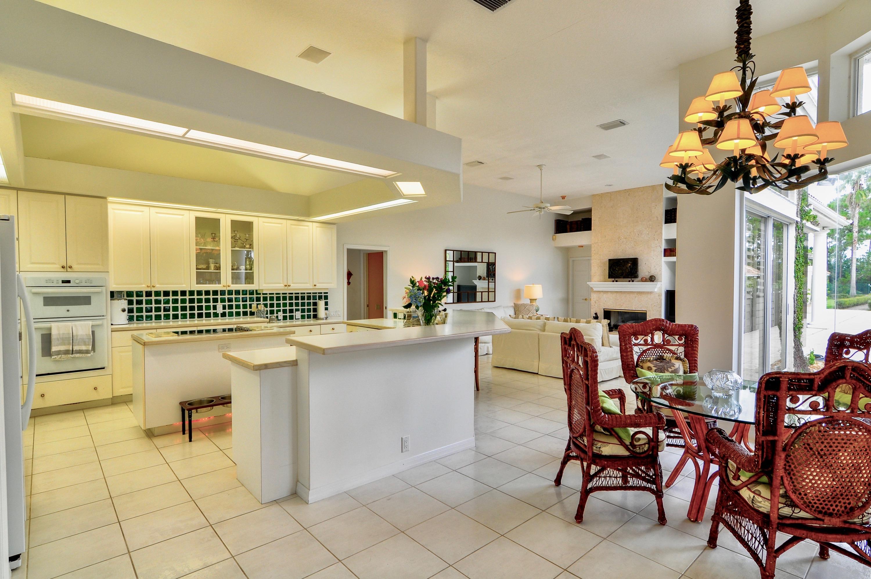 1200 Southeast Ranch Road South Jupiter, FL 33478 - Photo 32 of 59 Kitchen