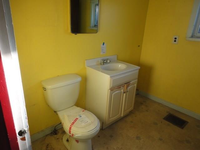71 Mud Mill Road Augusta, ME 04330 - Photo 11 of 16 Full bath