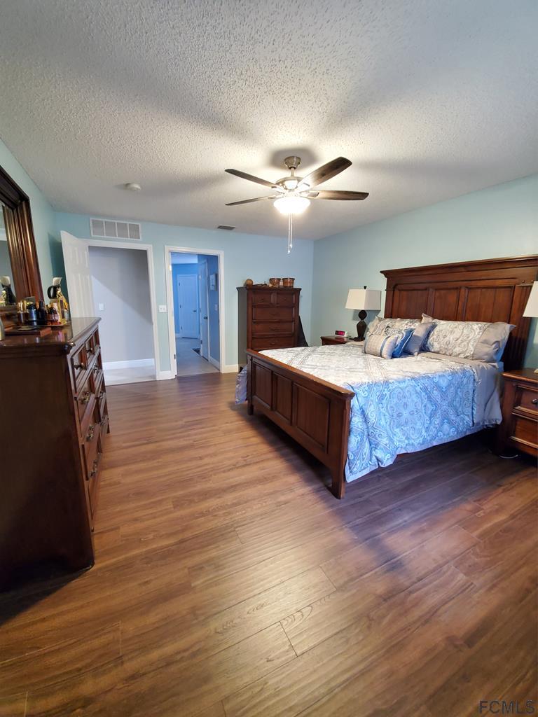 44 Riddle Drive Palm Coast, FL 32164 - Photo 16 of 49 Master Bedroom