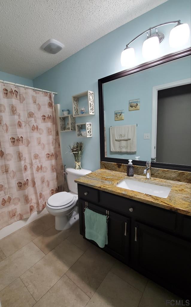 44 Riddle Drive Palm Coast, FL 32164 - Photo 32 of 49 Guests Bathroom