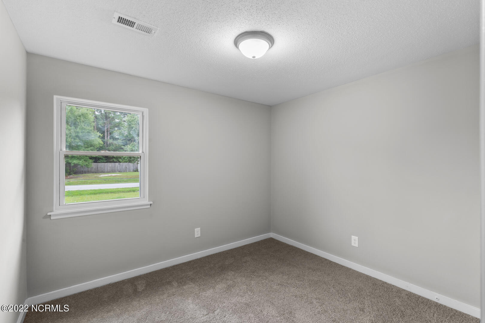 147 Bayberry Road Newport, NC 28570 - Photo 16 of 26 19