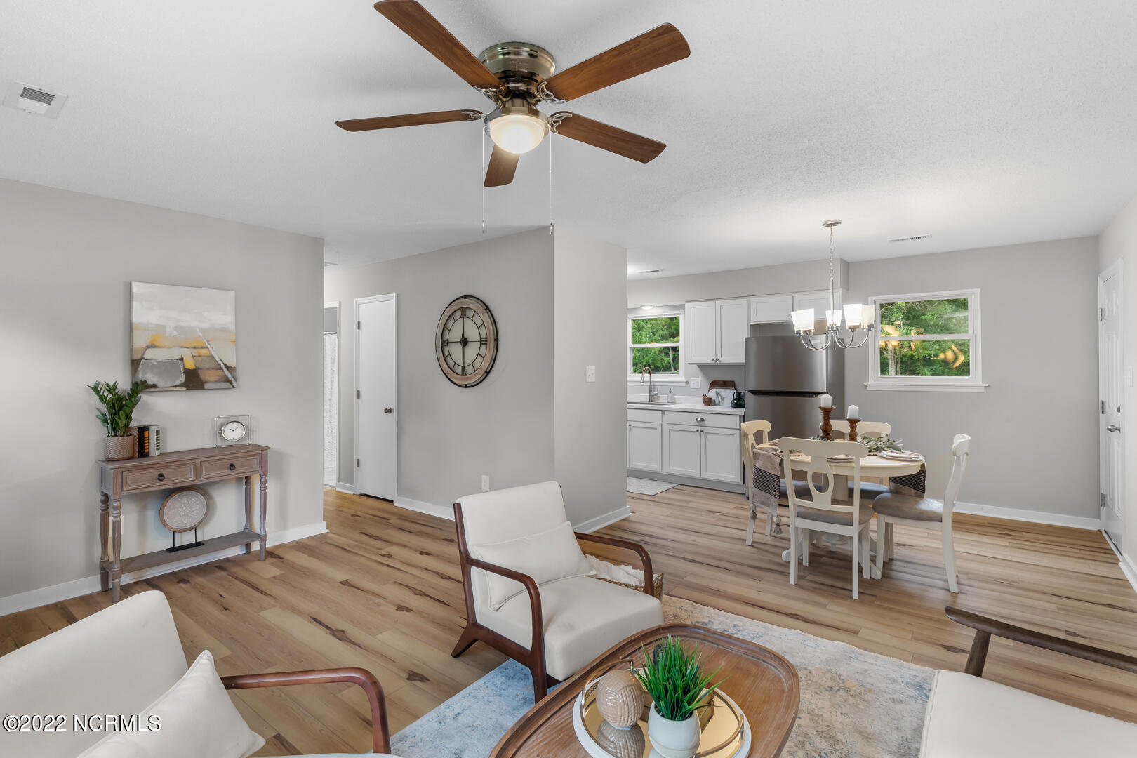 147 Bayberry Road Newport, NC 28570 - Photo 6 of 26 8