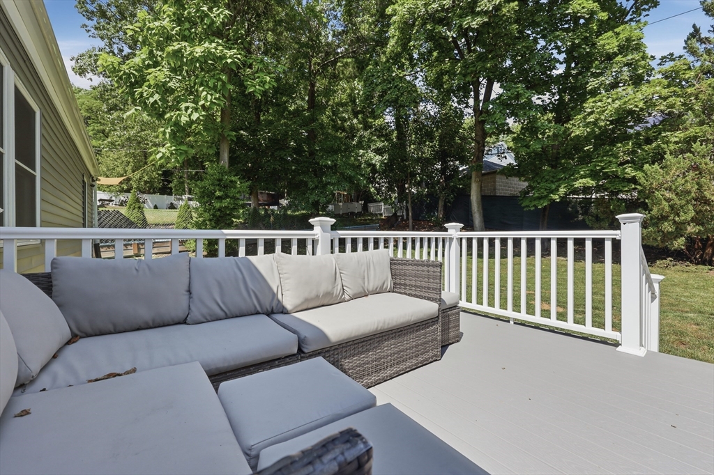 55 Westview Road Worcester, MA 01602 - Photo 23 of 30
