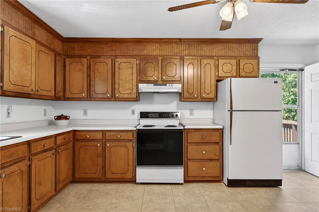 482 Bethany Road Reidsville, NC 27320 - Photo 15 of 49 Kitchen