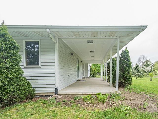 7536 Warner Road Saline, MI 48176 - Photo 8 of 10 Photo 8