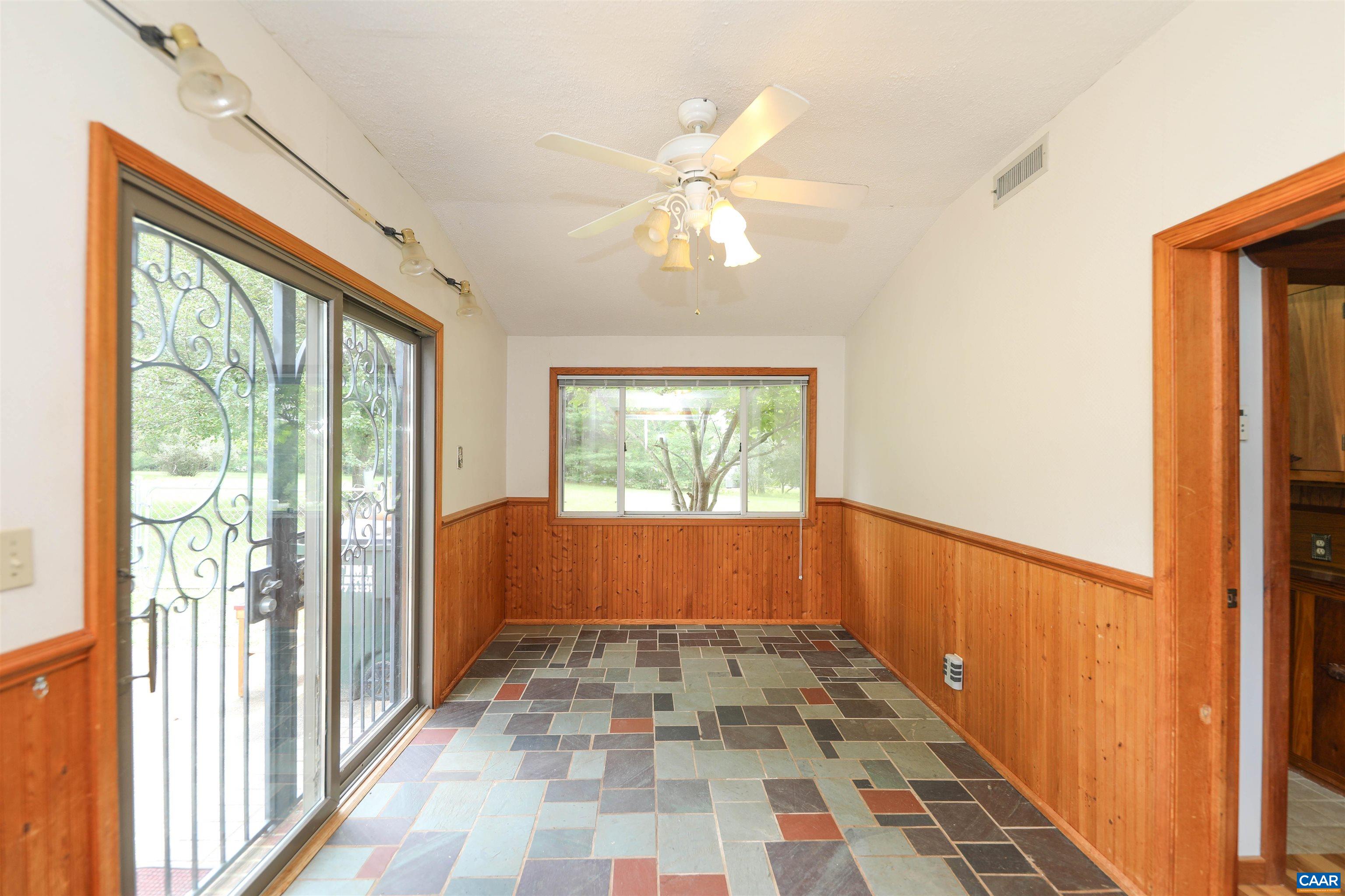 2190 Devonshire Road Charlottesville, VA 22901 - Photo 16 of 25 Gallery Image 16