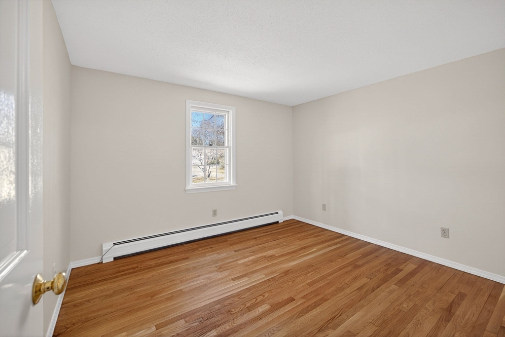 493 Prince Hinckley Road Barnstable, MA 02632 - Photo 26 of 41