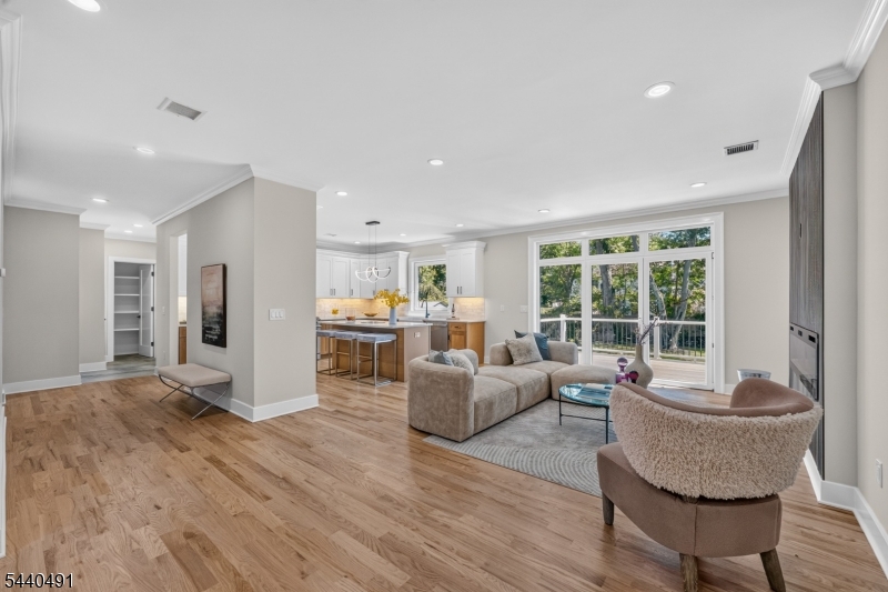 94 Parsippany Road, Unit 1 Whippany, NJ 07981 - Photo 11 of 49