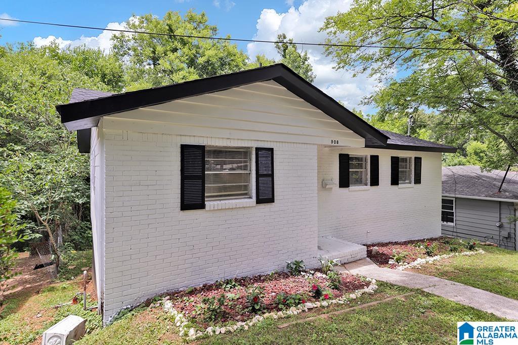 908 Birmingham Street Birmingham, AL 35217 - Photo 2 of 15