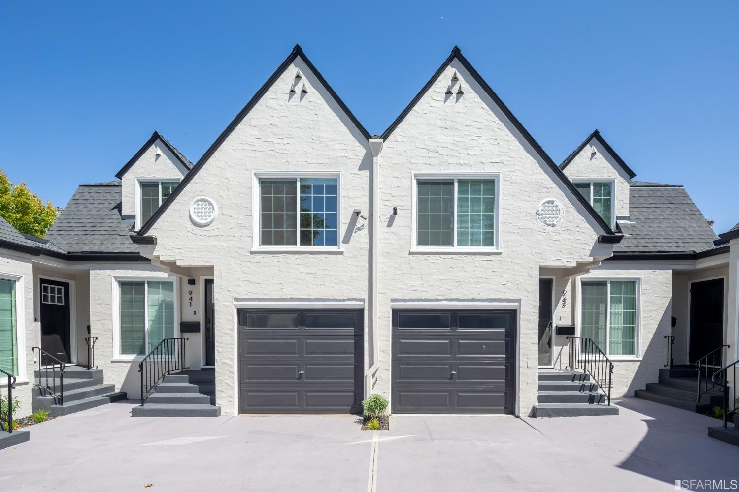 951 University Avenue Berkeley, CA 94710 - Photo 8 of 34 a front view of a house