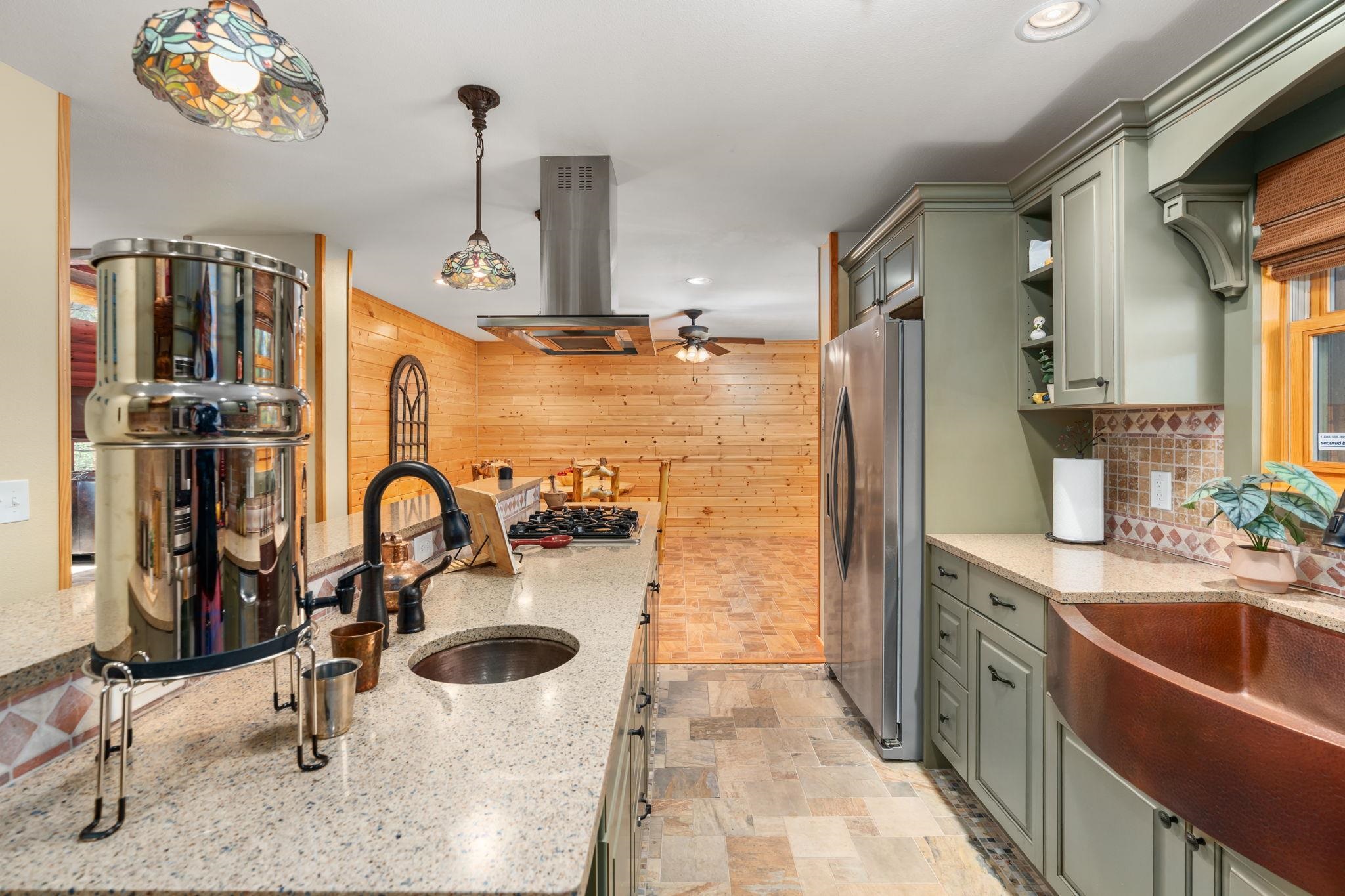 237 Oakbrook Drive Wisconsin Dells, WI 53965 - Photo 17 of 85