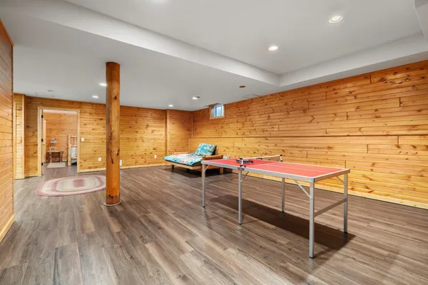 $749,000 | 237 Oakbrook Drive, Wisconsin Dells, WI 53965