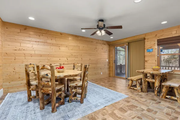 $749,000 | 237 Oakbrook Drive, Wisconsin Dells, WI 53965