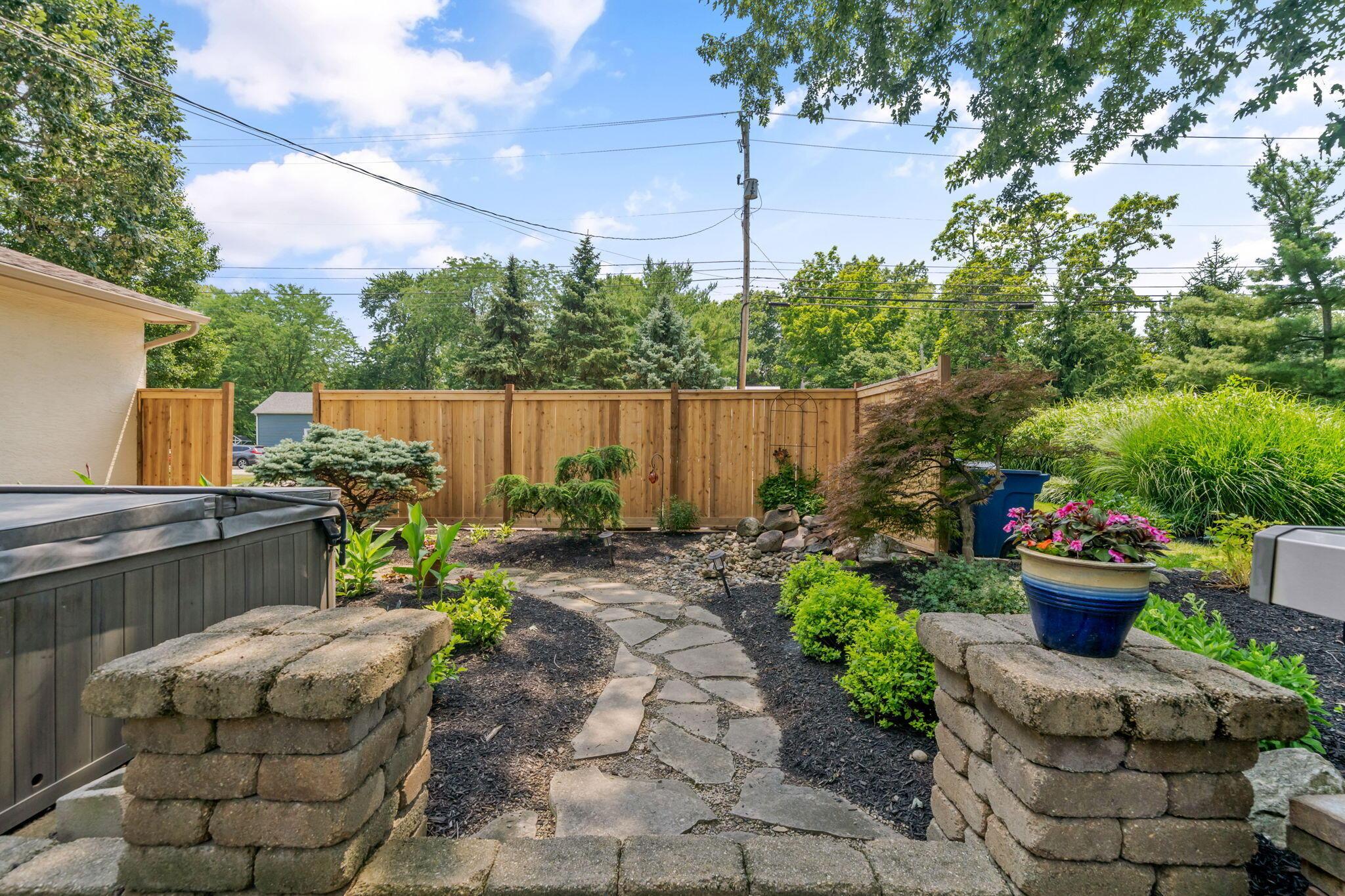 6990 Sunbury Road Westerville, OH 43082 - Photo 33 of 45 63-web-or-mls-DSC08178