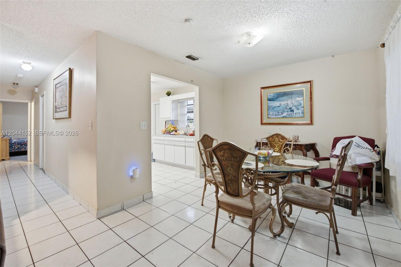 2801 Southwest 24th Street Miami, FL 33145 - Photo 10 of 41