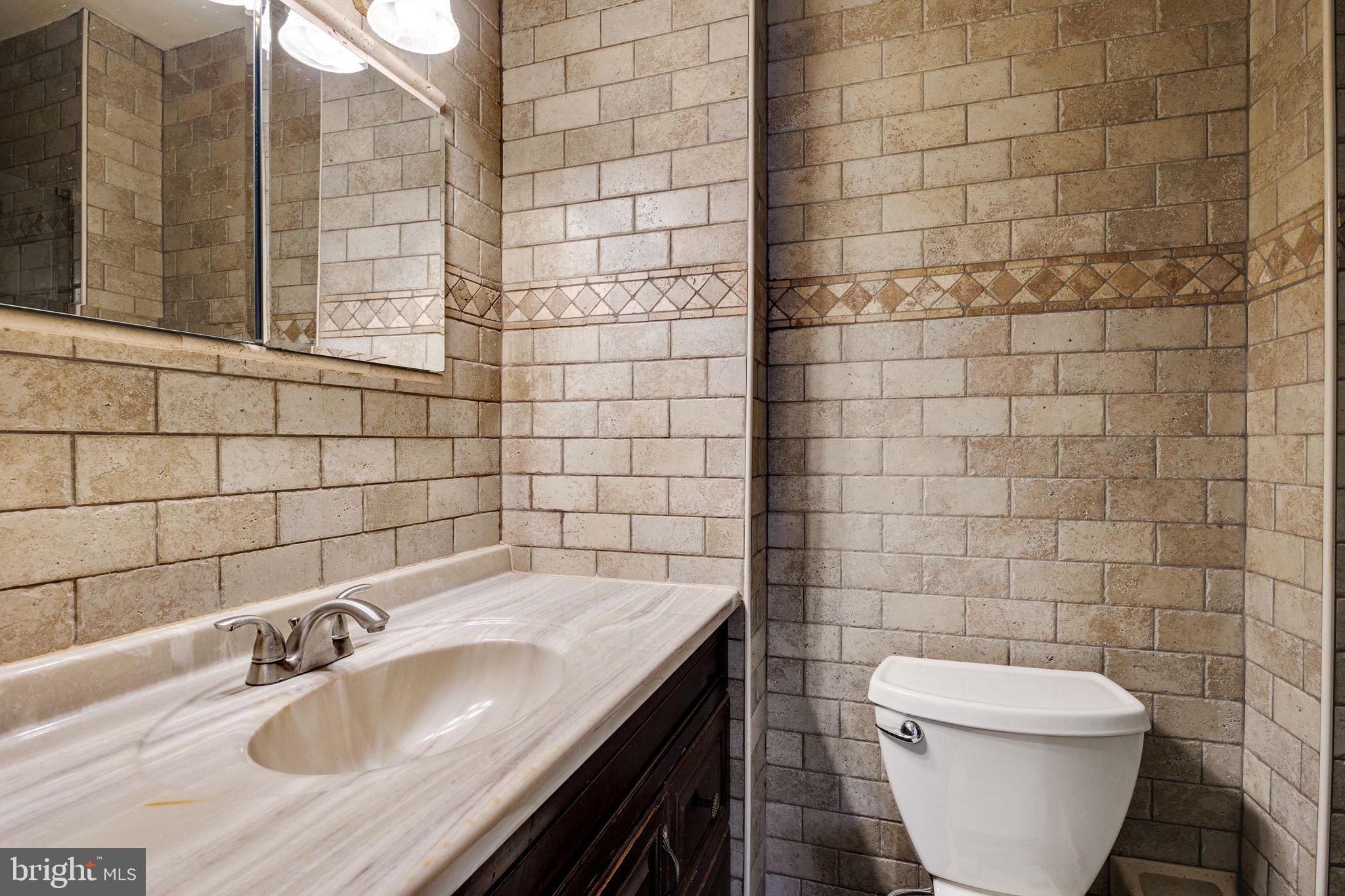 9580 State Rd., Unit 36B Philadelphia, PA 19114 - Photo 20 of 28 Master Bathroom