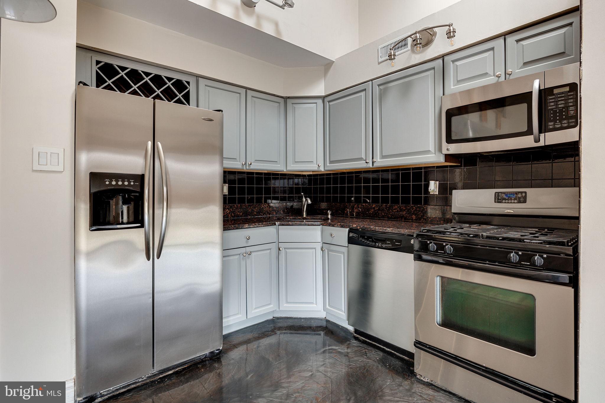 9580 State Rd., Unit 36B Philadelphia, PA 19114 - Photo 9 of 28 Kitchen