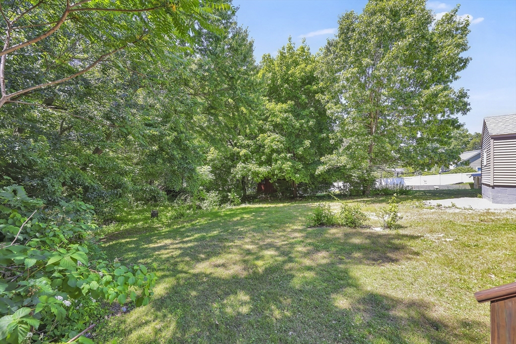 56 Glenwood Street Ludlow, MA 01056 - Photo 10 of 37