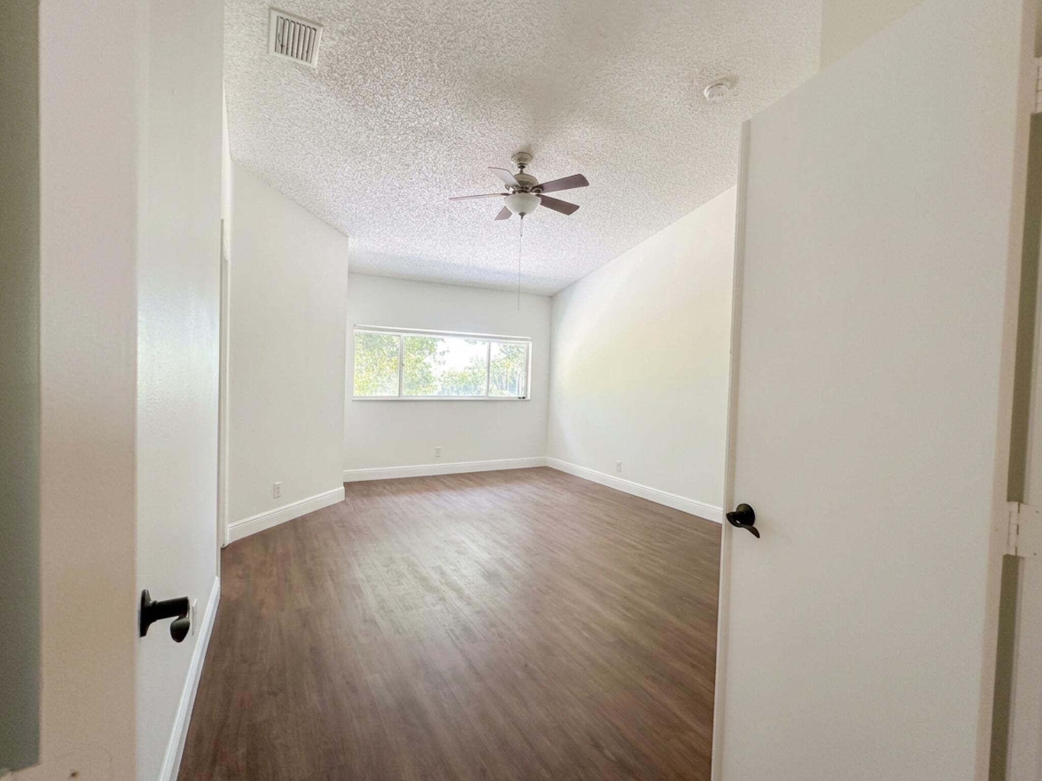 6207 Old Court Road, Unit 604 Boca Raton, FL 33433 - Photo 13 of 18 Bedroom 3