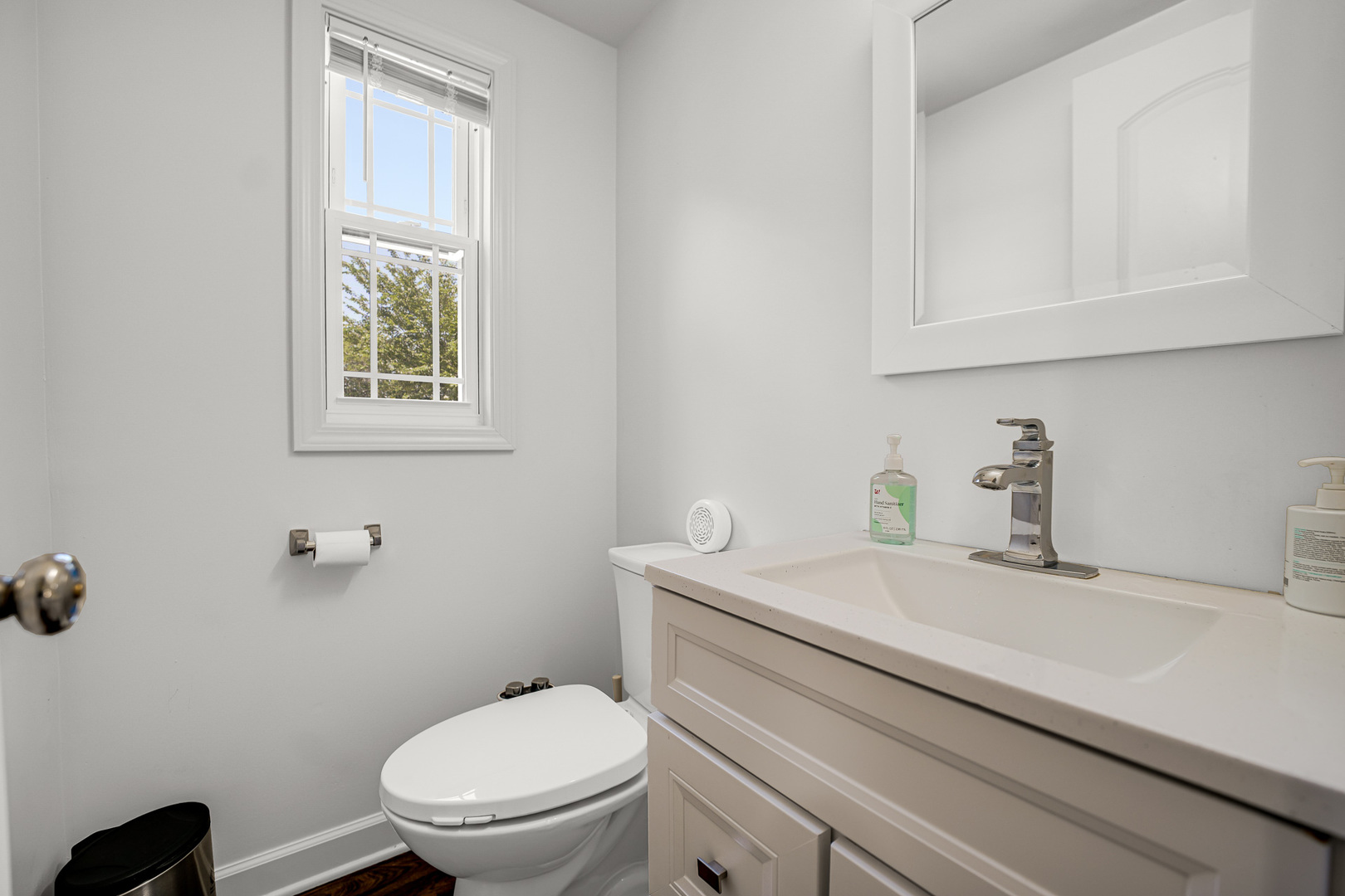 907 East Central Road Mount Prospect, IL 60056 - Photo 15 of 30