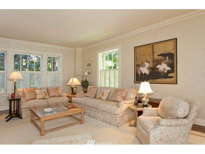 1223 Spring Street, Unit 200 Seattle, WA 98104 - Photo 3 of 20