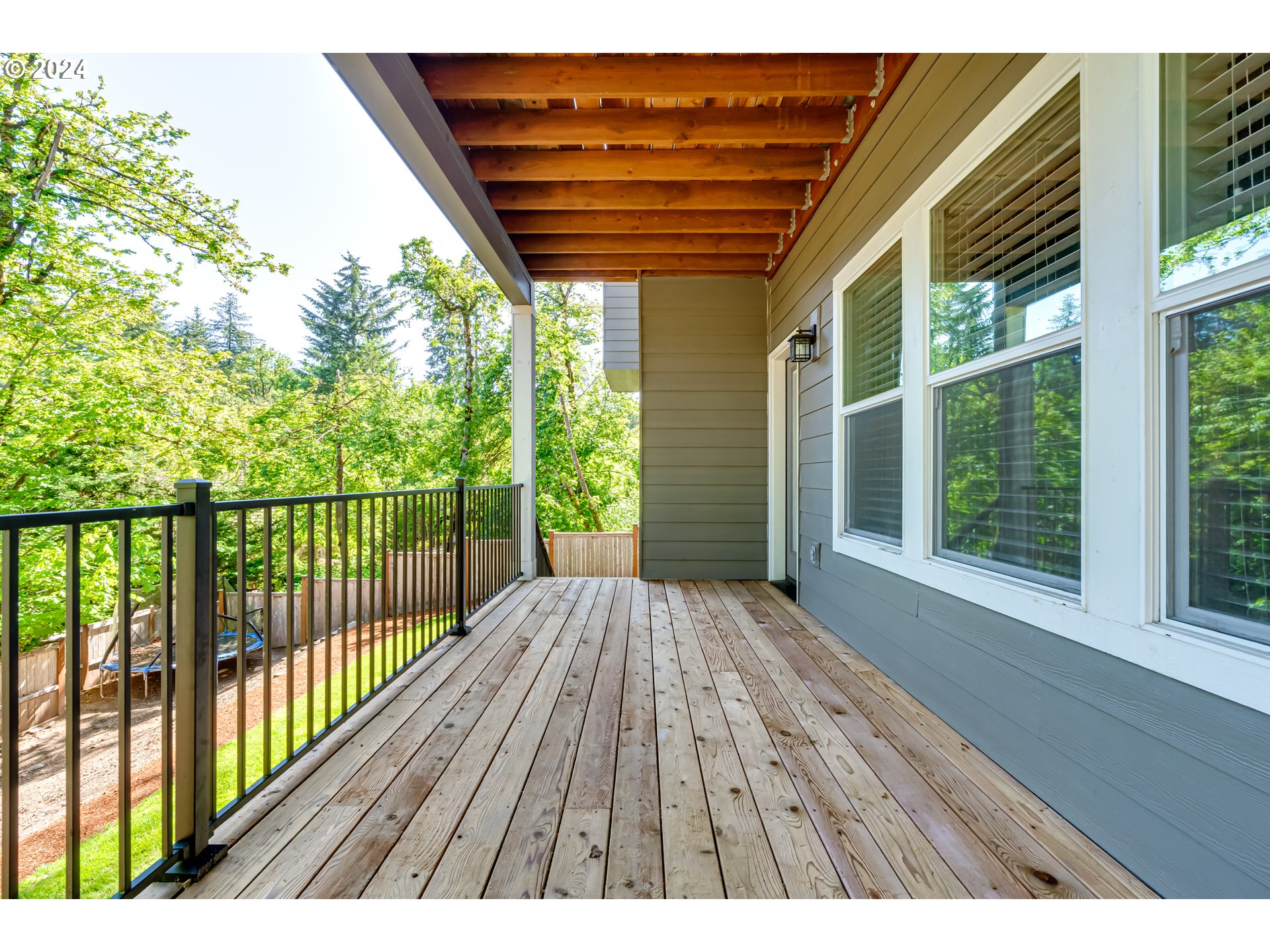 6362 Forest Ridge Drive Springfield, OR 97478 - Photo 38 of 44 a view of backyard with green space